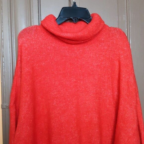 H&M Women's Size M Red Turtleneck Sweater - Picture 1 of 12